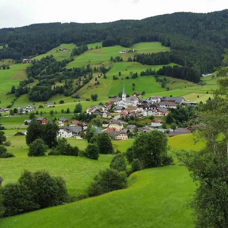 Alpen Salzburg Apartment Lessach
